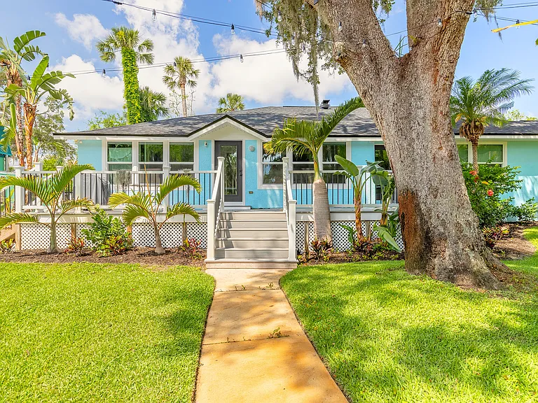 63 E Bayshore Dr — Photo 32