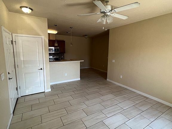 4th image of 2525 E Siesta Ln