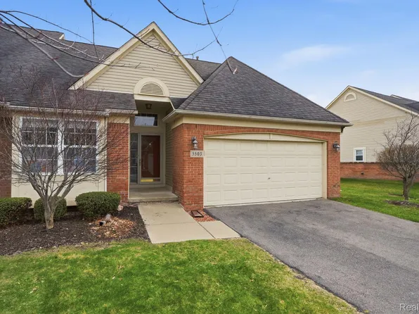 5503 Elmhurst Dr, Trenton, MI 48183
