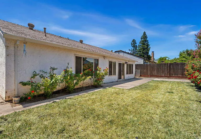 5041 Palm Ave — Photo 27