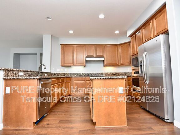 5th image of 35808 Chalet Ct