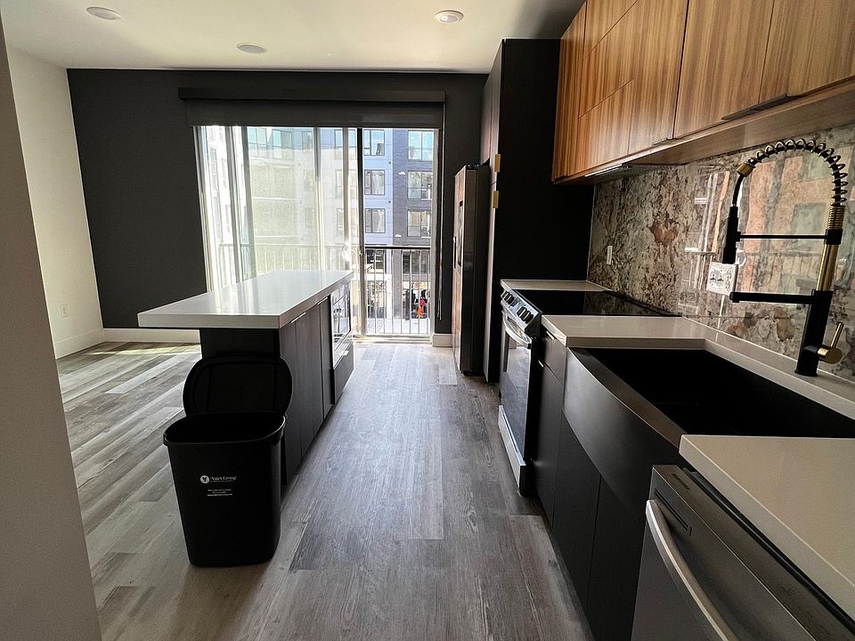 1st image of 1509 S 7th St #359
