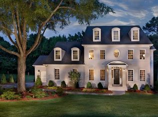 2721 Pfafftown Forest Dr, Winston Salem, NC 27106
