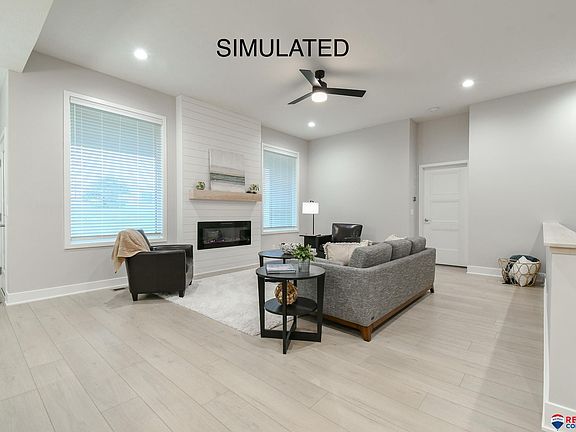 4th image of 5840 SW Sierra Madre Dr