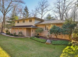 3708 Hawthorne Dr, Center Valley, PA 18034