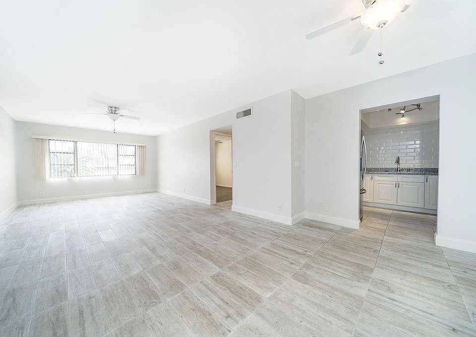 Oversized Living Area