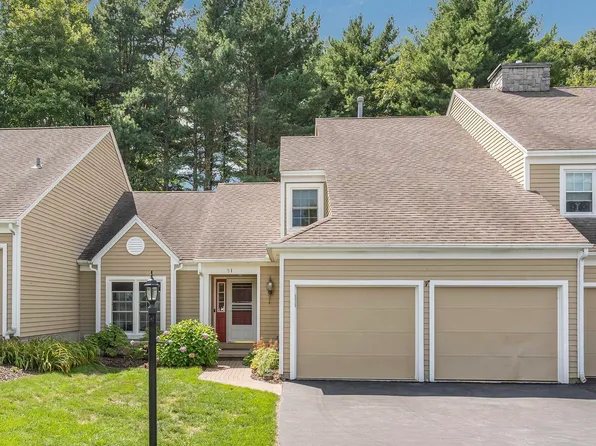 51 Ridgefield Drive, Voorheesville, NY 12186