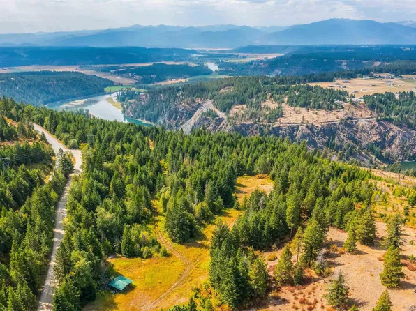 133 Two Tail Rd, Bonners Ferry, ID 83805