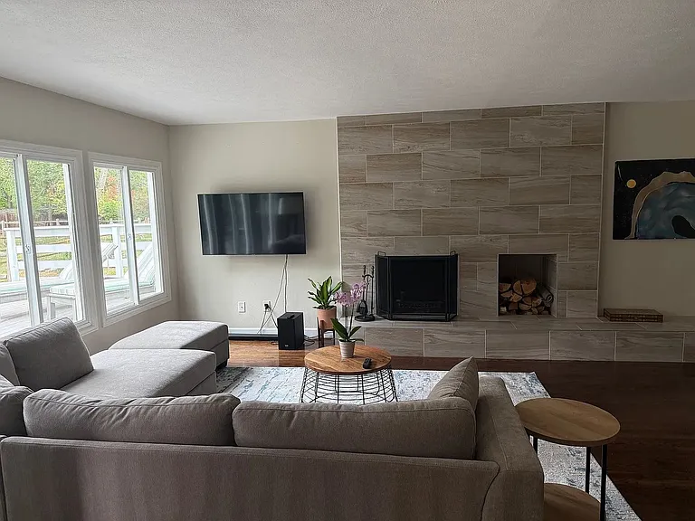 4556 Apple Way — Photo 8