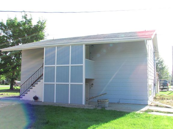 2nd image of 1411 Stoddard St APT 1
