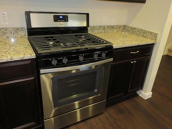 5th image of 2522 Bedrock Ln