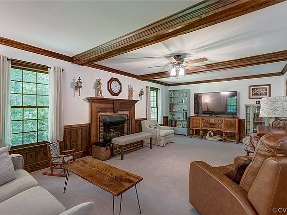 5th image of 3153 Pineview Dr