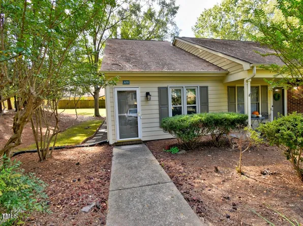 109 Sparger Springs Ln, Durham, NC 27705