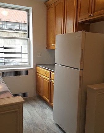 4th image of 7238 113th St APT 1D