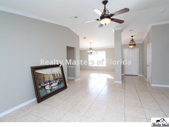4th image of 510 Sandy Oak Dr