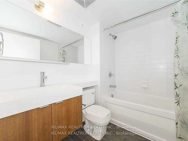 25 Telegram Mews #1508 — Photo 41
