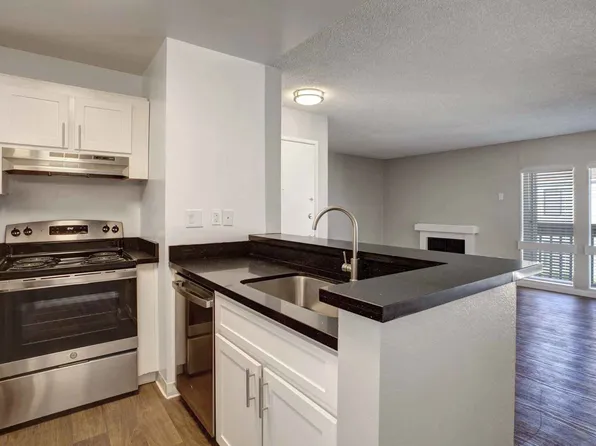 Footprints on the Bay, 300 Glenwood Cir APT 144, Monterey, CA 93940