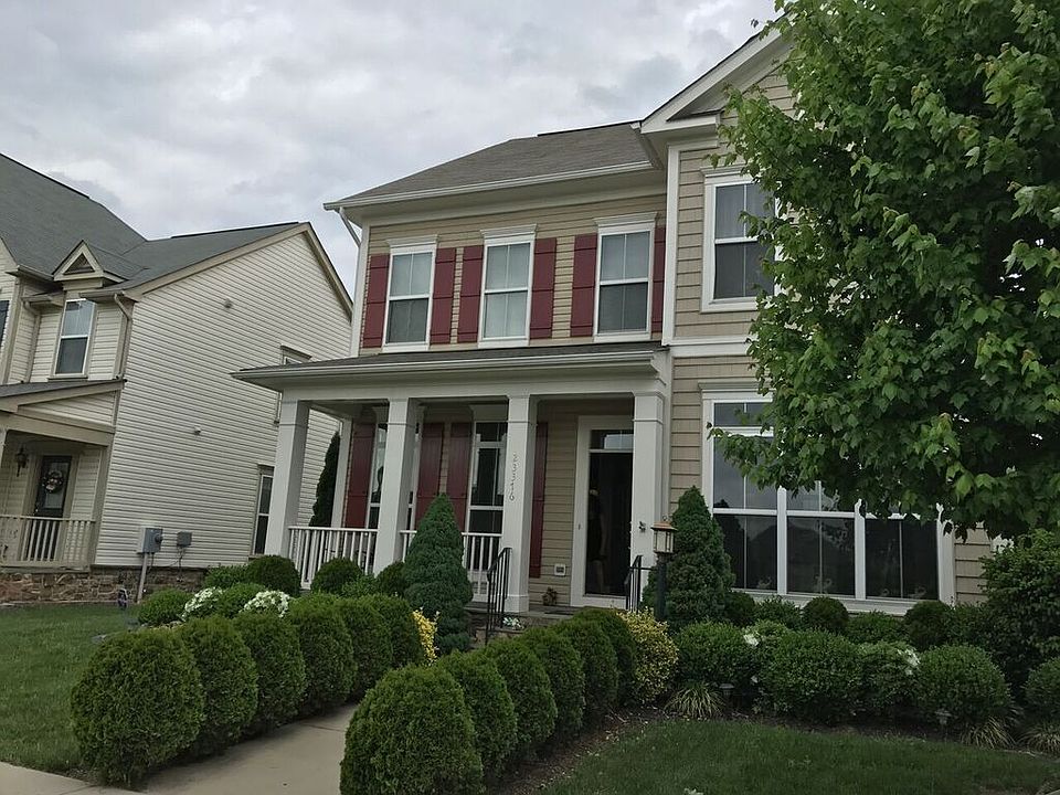 1st image of 23376 Gardenwalk Dr