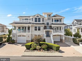120 E Texas Ave, Brant Beach, NJ 08008
