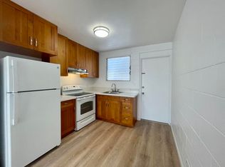2996 Ala Napuaa Pl #201, Honolulu, HI 96818