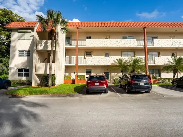150 S Hollybrook Ter APT 208, Hollywood, FL 33025