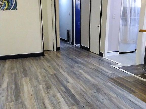 3rd image of 7780 Sheraton Cir #118