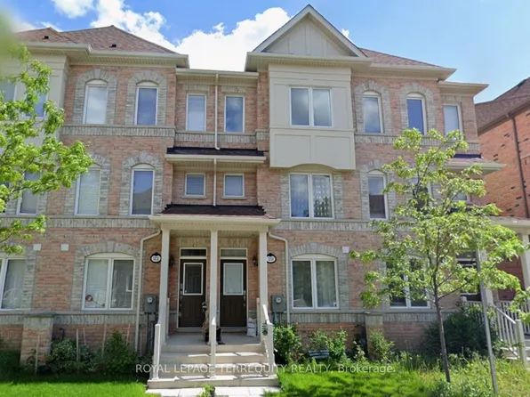 19 De Jong St, Toronto, ON M1P 0C1