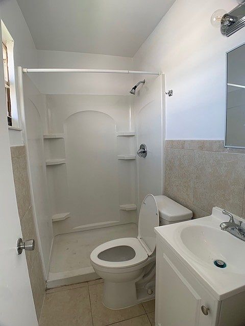 Bathroom 1a_04162025