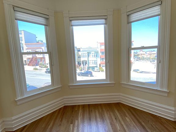 4th image of 246 Parker Ave