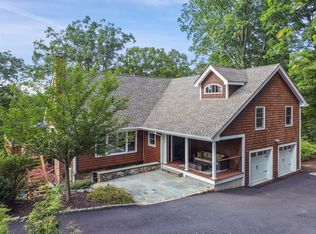 20 Bristol Pl, Chappaqua, NY 10514