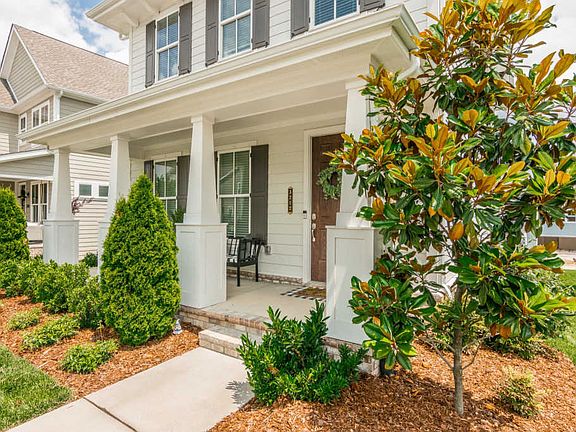 5th image of 3212 Vinemont Dr