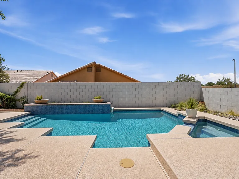 10860 N 118th Way — Photo 36