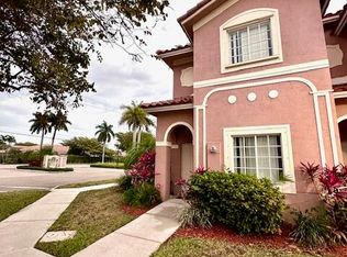 7914 Catalina Cir, Tamarac, FL 33321