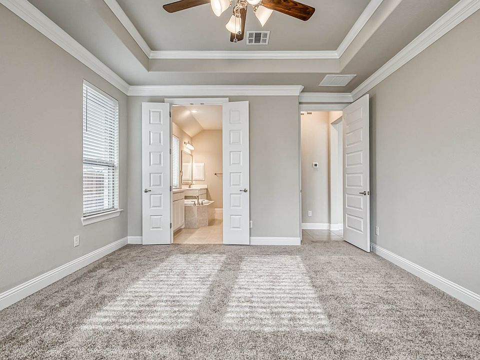 DFW-912-Winter-Creek-Trinity-Falls-Westwood-Master-Bed.jpg