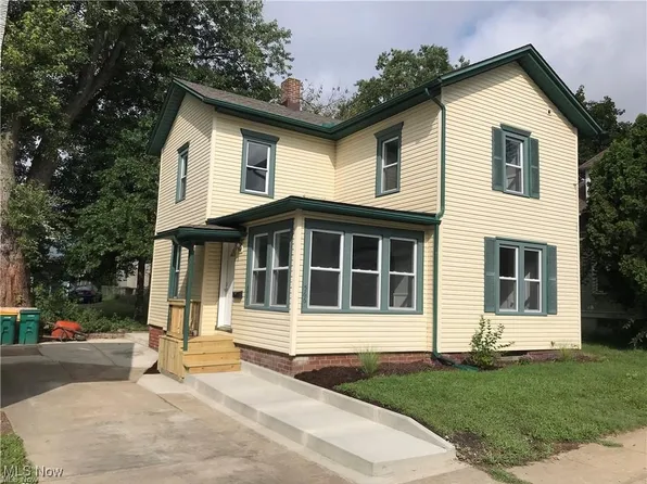 566 N Walnut St, Wooster, OH 44691