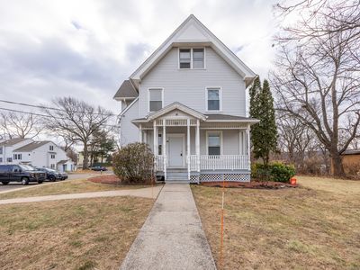 52 Irving Street APT 4, Bristol, CT, 06010