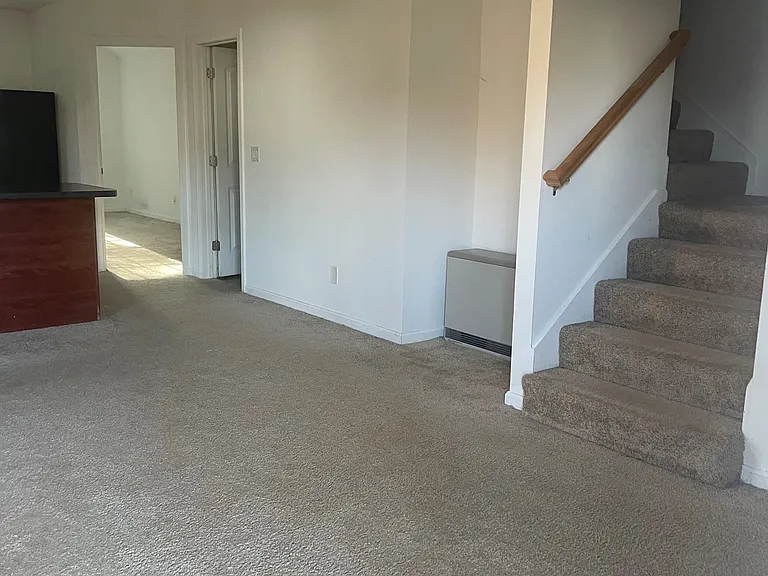 48 Trinity Cir #A — Photo 3