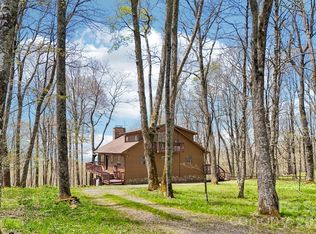 34 Wolfs Head Ct, Mars Hill, NC 28754