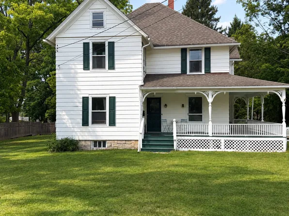 18 Hospital Hill Rd, Sharon, CT 06069