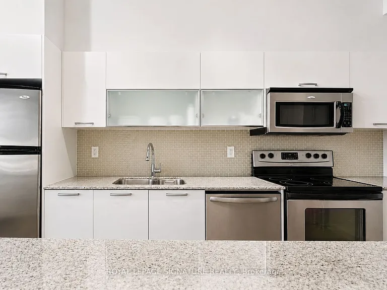 10 Morrison St #307 — Photo 4