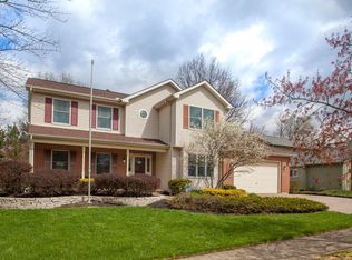 2066 Stowbridge Rd, Dublin, OH 43016