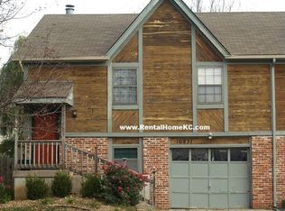 10831 Haskins St, Lenexa, KS 66210