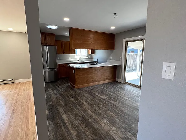 35489 Cleremont Dr — Photo 14