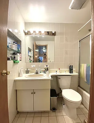 Rented by Corcoran | media 21