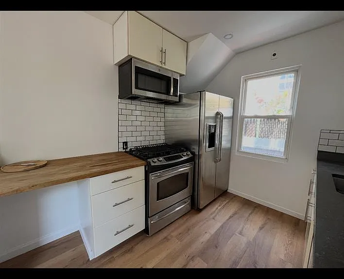 6 Alexander Pl — Photo 14