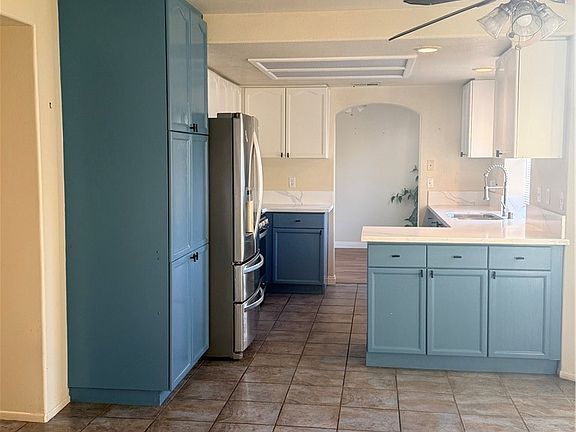 5th image of 22780 Kentfield St