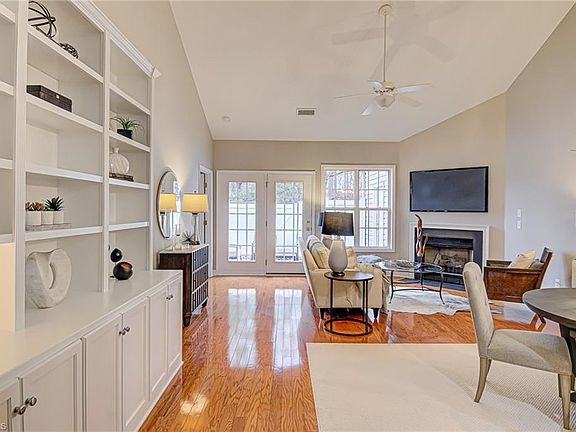 5th image of 4735 Lancaster Park Dr