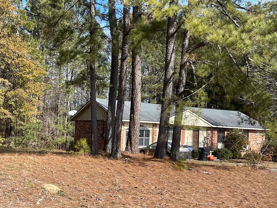 2nd image of 2612 Hobbs Mill Rd