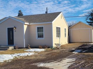 30 F St NE, Ephrata, WA 98823