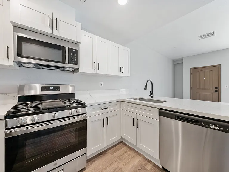 15447 Pomona Rincon Rd — Photo 8